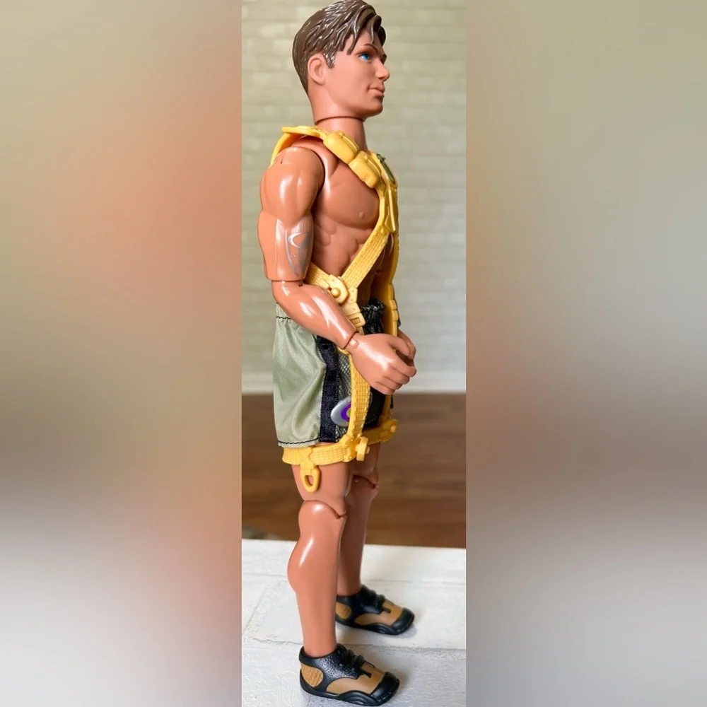 Max Steel Action Figure 2000 Mountain Climber 12” Doll Mattel vintage
